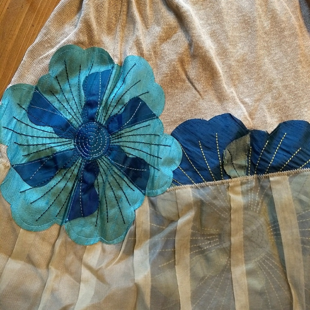 Dress knee length vintage looking
